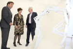 Roboterträume regt zum Nachdenken über künstliche Intelligenz an: LH Franz Voves, Kathryn List und Peter Pakesch © Oliver Wolf;bei Quellenangabe honorarfrei Roboterträume regt zum Nachdenken über künstliche Intelligenz an: LH Franz Voves, Kathryn List und Peter Pakesch