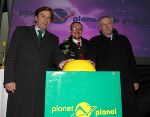 Sie schossen den Planeten Planai in die Umlaufbahn zur WM 2013: LH Voves, Planaibahnen-GF Trummer, LH-Vize Schützenhöfer. © GEPA pictures Sie schossen den Planeten Planai in die Umlaufbahn zur WM 2013: LH Voves, Planaibahnen-GF Trummer, LH-Vize Schützenhöfer.