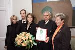 v.l.n.r. Landeshauptmann Waltraud Klasnic, Prof. Dr. Johannes Koren mit Gattin Eva und Kindern Evi und Johannes. Foto Fischer