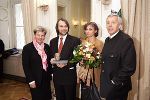 von links: Landeshauptmann Waltraud Klasnic, Intendant Mathis Huber, Gattin Susanne Huber, Prof. Dr. Johannes Koren. Foto: Fischer