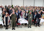 Die Ehrengäste beim Abspielen der Landeshymne © Wukoschitz/BMLV; bei Quellenangabe honorarfrei Die Ehrengäste beim Abspielen der Landeshymne