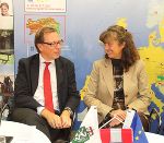 LR Buchmann und FH-Studiengangsleiterin Andreeva-Moschen