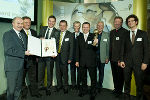 Kategorie Erde: LR Johann Seitinger, Bernhard Hammer & das Projektteam, Christian Sakulin (v.l.)