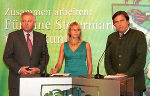 LH-Vize Schützenhöfer, BM Karl und LH Voves (v.l.) bei der Pressekonferenz LH-Vize Schützenhöfer, BM Karl und LH Voves (v.l.) bei der Pressekonferenz