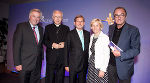 Hermann Schützenhöfer, Egon Kapellari, Johannes Hahn, Kristina Edlinger-Ploder und Robert Menasse (v. l.) © Foto: thomasraggam.com; bei Quellenangabe honorarfrei