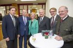 LH Voves, Präsident Pildner-Steinburg, Gertrud Tippl, Präsident Rotschädl sowie die Präsidenten Herk und Wlodkowski (v.l.) © Fotos: steiermark.at (Foto Fischer); bei Quellenangabe honorarfrei LH Voves, Präsident Pildner-Steinburg, Gertrud Tippl, Präsident Rotschädl sowie die Präsidenten Herk und Wlodkowski (v.l.)