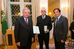 Harald Thomann mit LH Franz Voves und LH-Vize Hermann Schützenhöfer