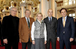 LH Franz Voves, Hospiz-Obmann Peter Pilz, LR Kristina Edlinger-Ploder und die beiden ehemaligen Hospiz-Obmänner Karl Harnoncourt und Helmut Strobl beim Festakt in Aula der Alten Uni (v.r.) LH Franz Voves, Hospiz-Obmann Peter Pilz, LR Kristina Edlinger-Ploder und die beiden ehemaligen Hospiz-Obmänner Karl Harnoncourt und Helmut Strobl beim Festakt in Aula der Alten Uni (v.r.)