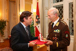 Gerhard Messner mit LH Franz Voves