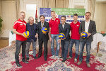 Warm, Kleinmann, Voves, Wohlfahrtstätter, Hohensinner, Thaller und Rath (v.l.) bei der Präsentation  ©      