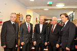 Generalvikar Heinrich Schnuderl, Bgm. Siegfried Nagl, Caritaspräsident Michael Landau, Caritasdirektor Franz Küberl und LH Franz Voves beim runden Jubiläum. (v.l.) © Foto: Caritas; bei Quellenangabe honorarfrei