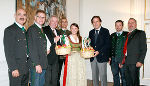 Apfelprinzessin Karin I zu Gast mit Vertretern der Obstbauern in der Grazer Burg. © Fotos: steiermark.at/Jammernegg; bei Quellenangabe honorarfrei Apfelprinzessin Karin I zu Gast mit Vertretern der Obstbauern in der Grazer Burg.
