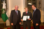 Peter Präsent mit LH Franz Voves und LH-Vize Hermann Schützenhöfer