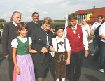 Empfang von Landeshauptmann Waltraud Klasnic durch Landtagspräsident Reinhold Purr, dem Bürgermeister der Marktgemeinde Wettmannstätten Helmut Kriegl und Musikverein-Obmann Johann Hammer. Foto: Rumpf. Abdruck bei Quellenangabe honorarfrei. 