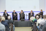 Bernhard Ungericht, AK-Präsident Josef Pesserl, LH Franz Voves, WKO-Präsident Josef Herk und Sascha Fenz vom Zentrum für soziale Kompetenzen an der Uni-Graz bei der Podiumsdiskussion im Europasaal (v.r.) © Foto: Foto Fischer; bei Quellenangabe honorarfrei