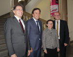 Rektor Wilfried Eichlseder, LH Franz Voves, Vize-Rektorin Martha Mühlburger und Robert Galler von der Montanuniversität (v.l.) © Foto: Montanuni Leoben; bei Quellenangabe honorarfrei Rektor Wilfried Eichlseder, LH Franz Voves, Vize-Rektorin Martha Mühlburger und Robert Galler von der Montanuniversität (v.l.)