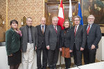 II. Landtagspräsidentin Manuela Khom, Universitätsprofessor Thomas Macho, Universitätsprofessor Manfred Prisching, Landeshauptmann Hermann Schützenhöfer, Landtagspräsidentin Bettina Vollath, Landesrat Christopher Drexler und Universitätsprofessor Helmut Konrad (v.l.) © Foto: steiermark.at/Fischer; bei Quellenangabe honorarfrei