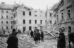 1. November 1944: Der Grazer Tummelplatz nach Bombentreffern 1. November 1944: Der Grazer Tummelplatz nach Bombentreffern