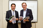 LH-Stv. Michael Schickhofer (li.) und LR Christian Buchmann präsentierten aktuelle Budgetzahlen © Foto: steiermark.at/Braunegger; bei Quellenangabe honorarfrei