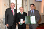 Landeshauptmann Hermann Schützenhöfer und Landeshauptmann-Stellvertreter Michael Schickhofer mit Josef Ober