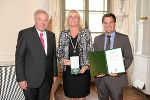 Landeshauptmann Hermann Schützenhöfer und Landeshauptmann-Stellvertreter Michael Schickhofer mit Andrea Gessl-Ranftl