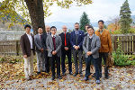 Landesforstdirektor Michael Luidold (3.v.r.) begrüßte gemeinsam mit Günter Karisch (BH Leoben - 4.v.r.) und Rupert Sivetz (Abteilung 10) (3.v.l.) die japanische Delegation. © Foto: Landesforstdirektion; bei Quellenangabe honorafrei