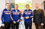 Bereit für den FIS-Weltcup: Alois Stadlober, LR Anton Lang, LR Christian Buchmann und Ramsaus Bürgermeister Ernst Fischbacher (v.l.) © Bild: Land Steiermark/Strasser; Verwendung bei Quellenangabe honorarfrei Bereit für den FIS-Weltcup: Alois Stadlober, LR Anton Lang, LR Christian Buchmann und Ramsaus Bürgermeister Ernst Fischbacher (v.l.)