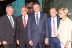 Landeshauptmann Hermann Schützenhöfer (l.) Bundesminister Jörg Leichtfried (M.) und Landeshauptfrau Johanna Mikl-Leitner (r.) beim feierlichen Start der Tunnelbauarbeiten in Grautschenhof Landeshauptmann Hermann Schützenhöfer (l.) Bundesminister Jörg Leichtfried (M.) und Landeshauptfrau Johanna Mikl-Leitner (r.) beim feierlichen Start der Tunnelbauarbeiten in Grautschenhof
