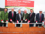 Bgm. Josef Wallner, ÖBB-Vorstandsvorsitzender Andreas Matthä, Landesrat Anton Lang, Landeshauptmann Hermann Schützenhöfer, Bundesminister Jörg Leichtfried und Bürgermeister Alois Resch beim feierlichen Spatenstich