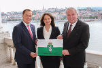 Steirisch-ungarische Zusammenarbeit im Mittelpunkt: Honorarkonsul Rudi Roth, Botschafterin Elisabeth Ellison-Kramer und Landeshauptmann Hermann Schützenhöfer (v.l.)