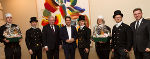 Überbrachten gute Wünsche für das Jahr 2018: Die Delegation der steirischen Rauchfangkehrer mit LH Hermann Schützenhöfer und LH-Stv. Michael Schickhofer © steiermark.at/Streibl; bei Quellenangabe honorarfrei