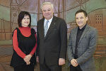 Landeshauptmann Hermann Schützenhöfer (Mitte) mit Bezirkshauptfrau Ulrike Buchacher und Baubezirksleiter Andreas Braun. ©      