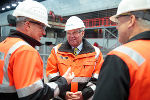 Landeshauptmann Hermann Schützenhöfer besuchte das High-Tech-Drahtwalzwerk der voestalpine in Leoben/Donawitz. ©      