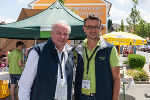 Präsident des Oldtimer Club Bgm. Franz Knauhs konnte Landeshauptmann Hermann Schützenhöfer bei der Hügelland-Classic begrüßen. ©      