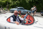 Im Rahmen seines Besuchs konnte Schützenhöfer selbst eine Runde im Oldtimer drehen. Im Rahmen seines Besuchs konnte Schützenhöfer selbst eine Runde im Oldtimer drehen.