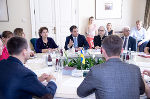 LH-Stv. Schickhofer betonte die Wichtigkeit des Ausbaus der österreichisch-ukrainischen Beziehungen. LH-Stv. Schickhofer betonte die Wichtigkeit des Ausbaus der österreichisch-ukrainischen Beziehungen.