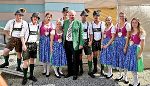 LH Schützenhöfer mit dem Schladminger Heimatverein "Dochstoana" beim diesjährigen Aufsteirern.