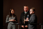 Moderatorin Claudia Aichhorn mit den Klubobleuten Karl Lackner und Hannes Schwarz (v.l.) Moderatorin Claudia Aichhorn mit den Klubobleuten Karl Lackner und Hannes Schwarz (v.l.)