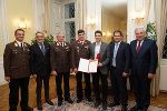 Verleihung der Preise für "Feuerwehrfreundliche Arbeitgeber" am 15. November 2018 im Weißen Saal der Grazer Burg: Sägewerk Bichler aus dem Bezirk Murtal.
