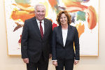 Landeshauptmann Hermann Schützenhöfer empfing die neue ACStyria-Geschäftsführerin Christa Zengerer. © steiermark.at/Streibl; bei Quellenangabe honorarfrei
