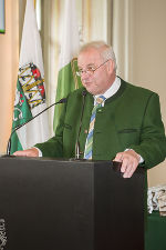 LH Hermann Schützenhöfer bei seiner Ansprache.