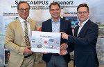 FA-Leiter Harald Eitner, LH-Stv. Michael Schickhofer und Thomas Wegscheider, Leiter des Clinical Skills Center an der Med Uni Graz präsentierten gemeinsam das neue SIM-Zentrum (v.l.) ©      