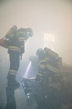 Ein Übungsszenario: Evakuierung des Krankenhauses nach Feueralarm. Ein Übungsszenario: Evakuierung des Krankenhauses nach Feueralarm.