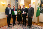 LR Christopher Drexler, LH-Stv. Michael Schickhofer und LH Hermann Schützenhöfer gratulierten Fritz Grillitsch (2.v.r.) zum Großen Goldenen Ehrenzeichen des Landes Steiermark.