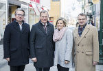 Kulturlandesrat Christopher Drexler, Oberösterreichs Landeshauptmann Thomas Stelzer, Ines Schiller (Bürgermeisterin Bad Ischl), Hannes Heide (Bürgermeister a.D. Bad Ischl) (v.l.) © Land OÖ/Max Mayrhofer; Nutzung bei Quellenangabe honorarfrei
