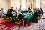Erstes physisches Zusammentreffen der Regierungsmitglieder sowie der Klubobleute seit Ausbruch der Corona-Krise. © Land Steiermark/Streibl Erstes physisches Zusammentreffen der Regierungsmitglieder sowie der Klubobleute seit Ausbruch der Corona-Krise.