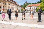 Karin Thierrichter, Emanuel Doppelhofer (Borg Birkfeld), LR Juliane Bogner-Strauß, Mathias Herwig Stöfan (Bischöfliches Gymnasium Graz), Akira Pucher (GIBS Graz) und Archivdirektor Gernot Obersteiner überreichten auch noch gemeinsam die Tremel-Medaillen (v.l.) 