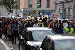 Hunderte Teilnehmerinnen und Teilnehmer demonstrieren in Graz.