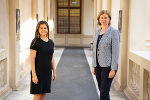 Die Landesrätinnen Doris Kampus und Barbara Eibinger-Miedl betonen, dass die Landesregierung gemeinsam alles dafür tun wird, um Unternehmen in den kommenden Monaten bei Investitionen zu unterstützen und damit Arbeitsplätze in der Steiermark zu erhalten. © Peter Drechsler; bei Quellenangabe honorarfrei