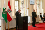 NAbg a.D. Josef Riemer bekam das Große Ehrenzeichen des Landes Steiermark überreicht.